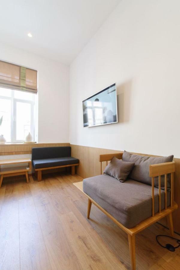 Sunrise Apartment Lviv Exterior photo